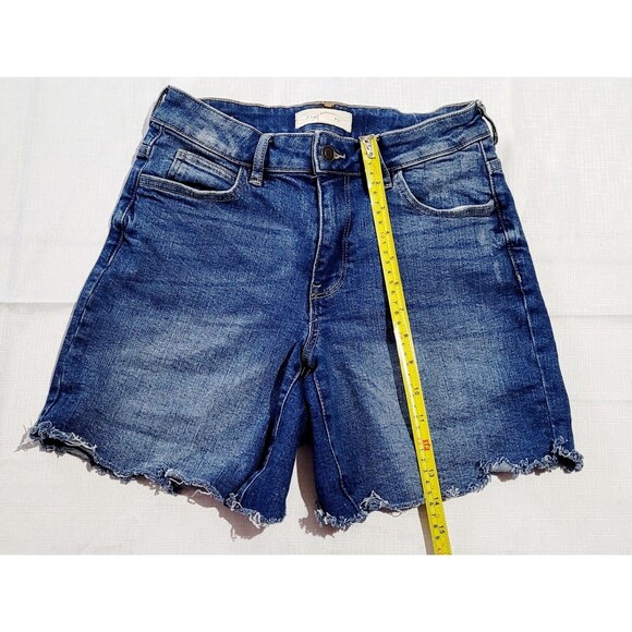 Sag Harbor Women's Size 2 Blue Capri/ Bermuda Dark Wash Stretch Denim Jeans - Picture 4 of 8